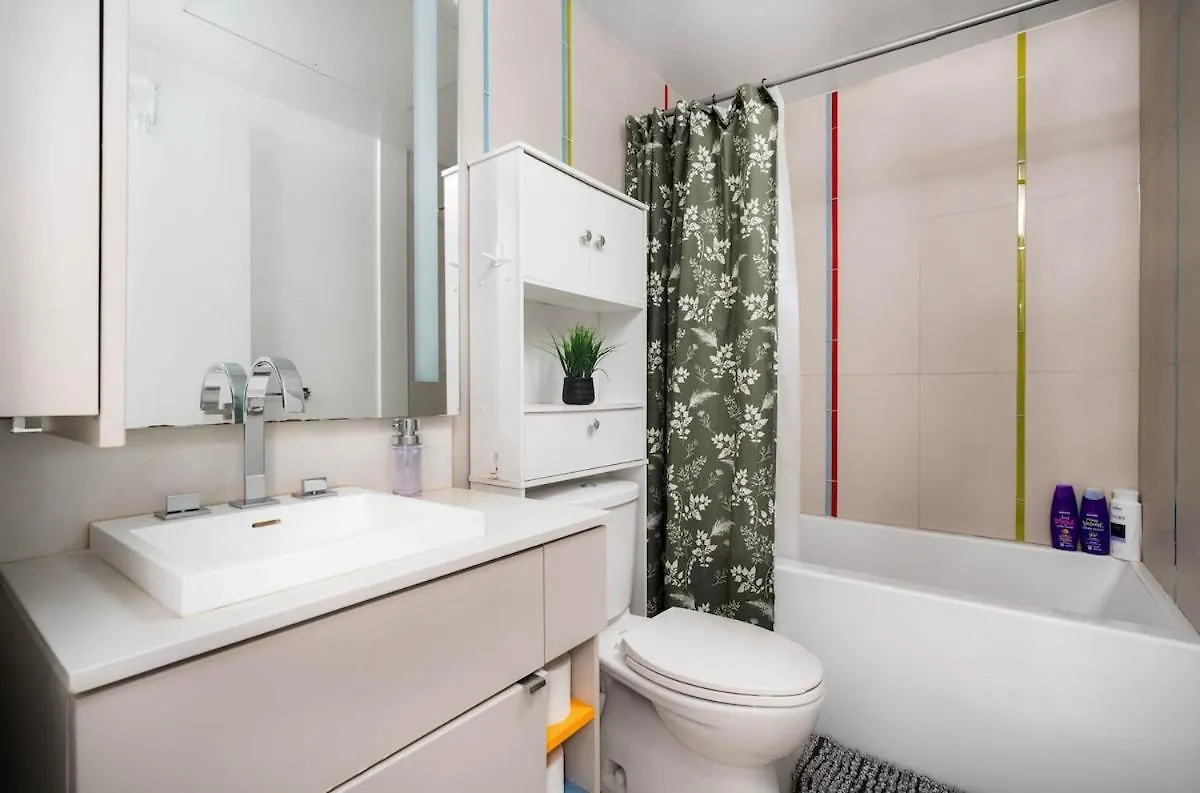 1Bd Next To Queen St - Most Ideal Location Toronto Apartamento