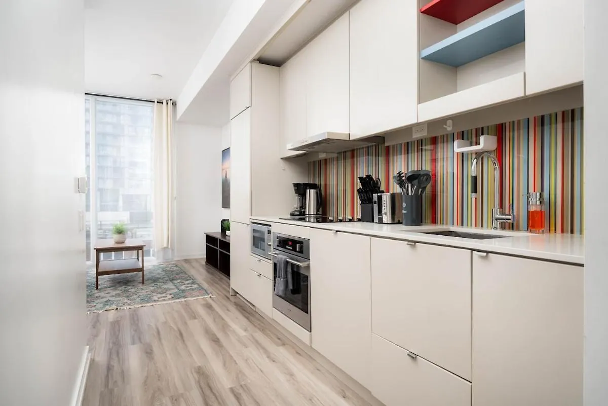 1Bd Next To Queen St - Most Ideal Location Toronto 0*,