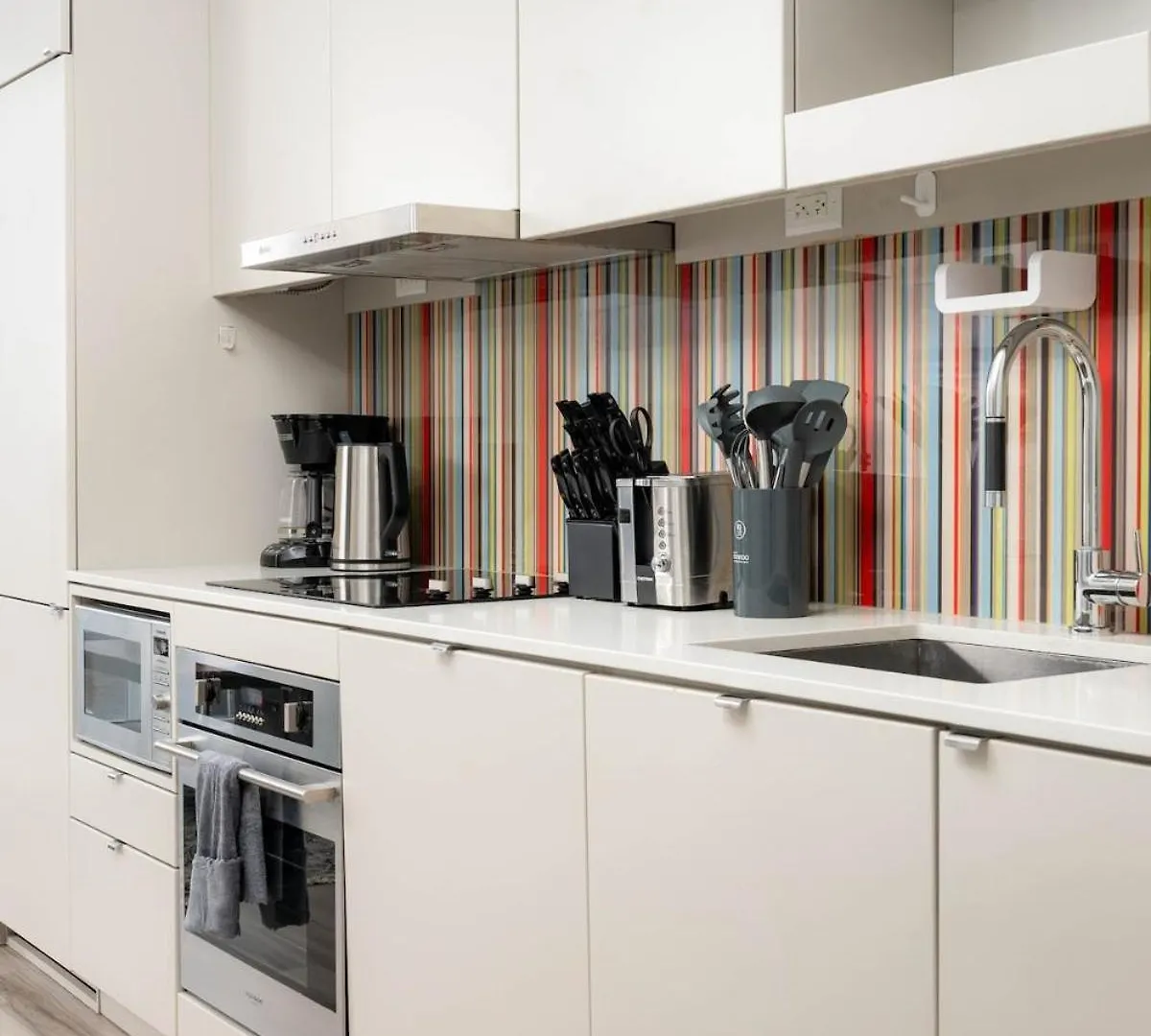 1Bd Next To Queen St - Most Ideal Location Toronto Apartamento