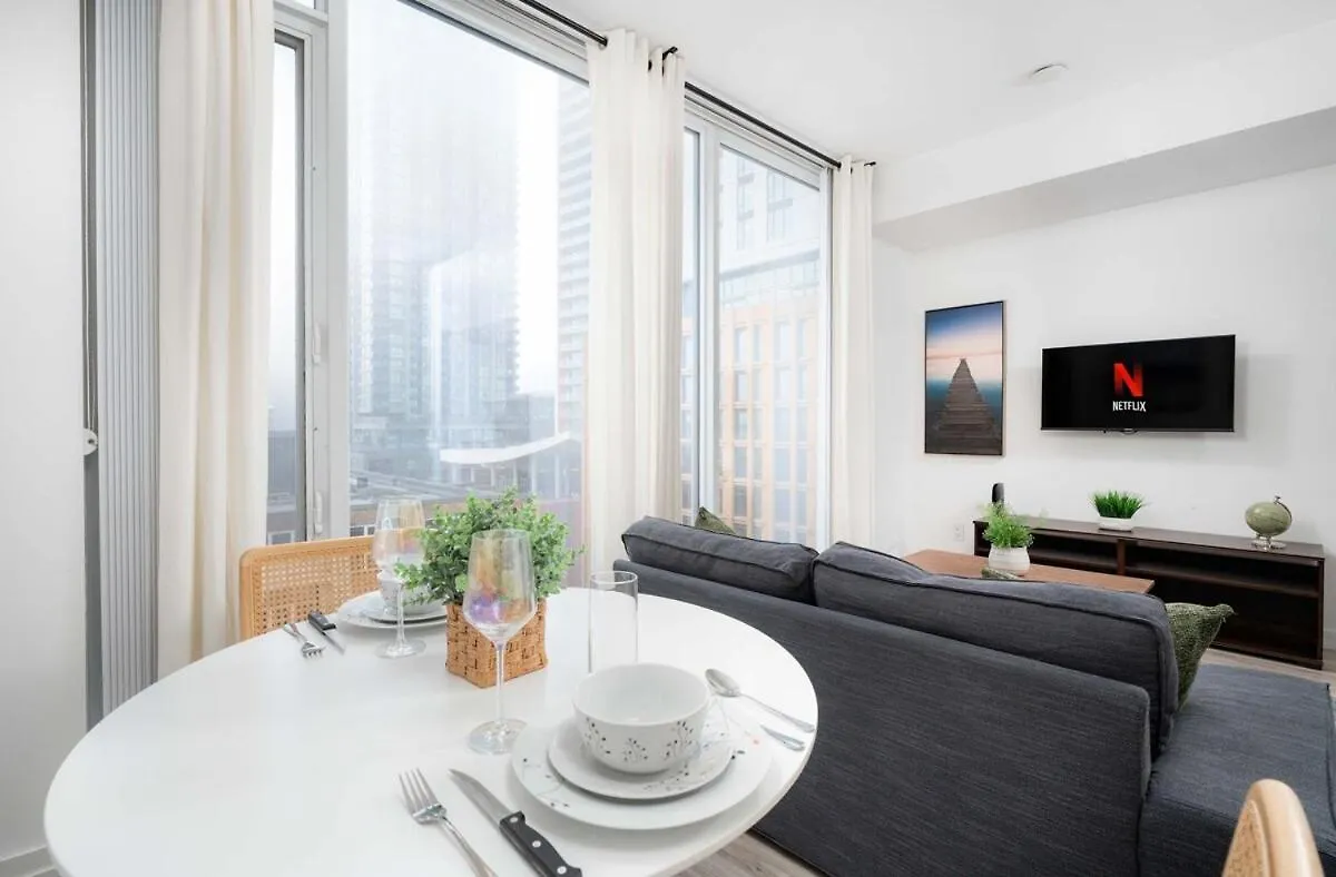 1Bd Next To Queen St - Most Ideal Location Toronto Apartamento